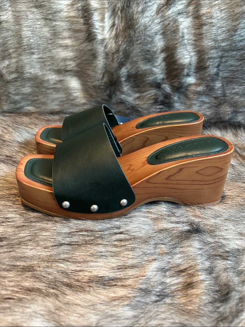 New Splendid Brexlee Forest Green Slip On Faux Wood Platform Sandal 6.5